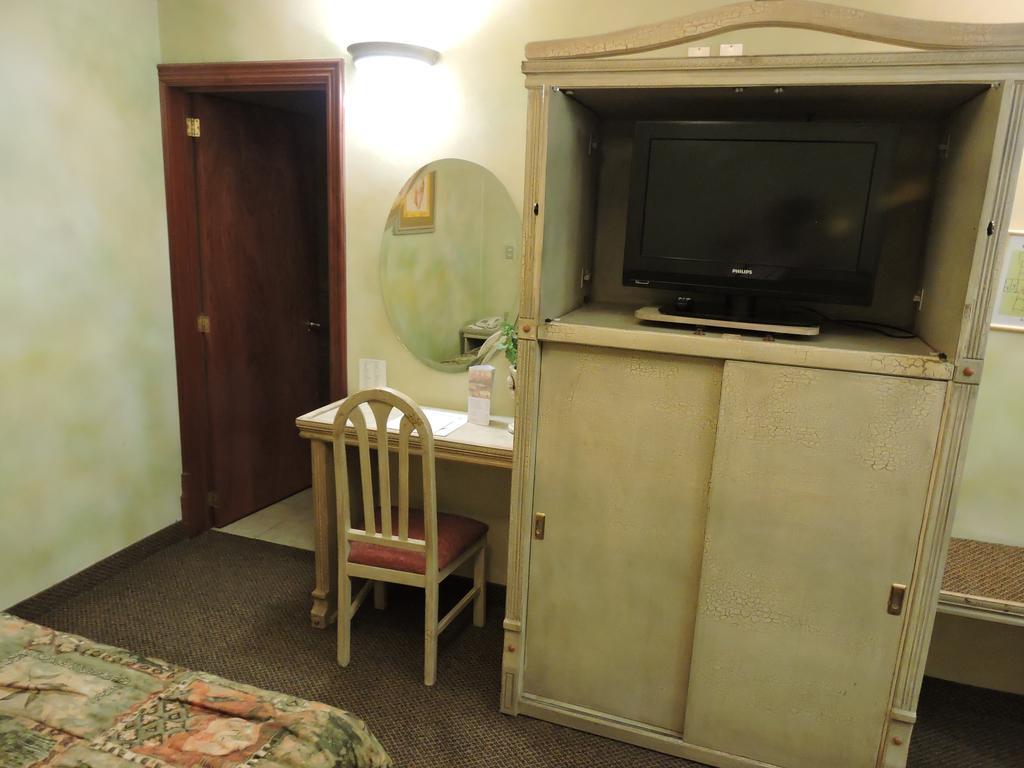 Hotel Quinta Cesar 산 후안 데 로스 라고스 외부 사진