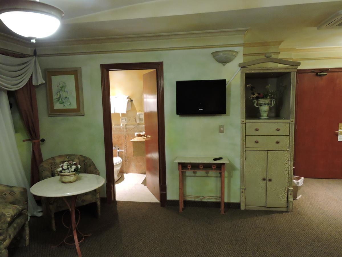 Hotel Quinta Cesar 산 후안 데 로스 라고스 외부 사진