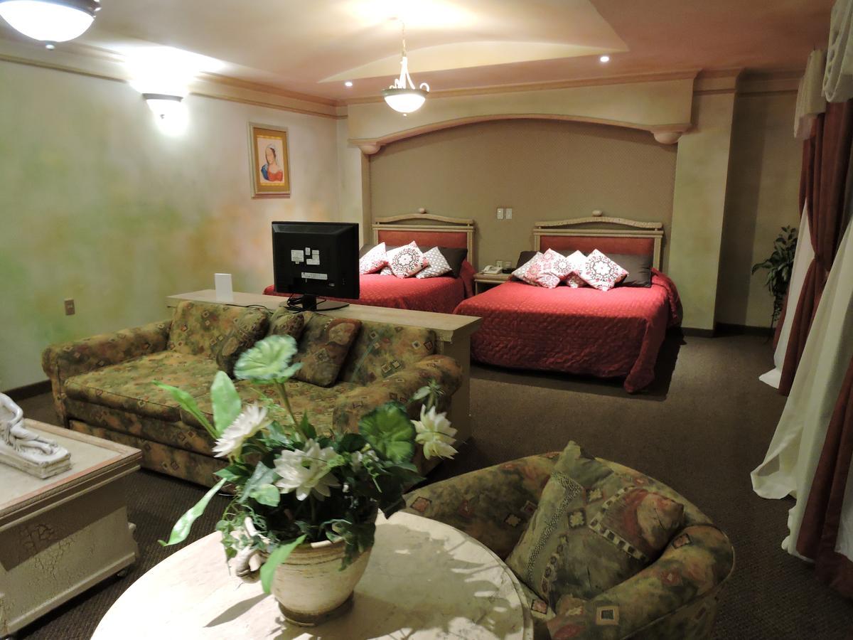 Hotel Quinta Cesar 산 후안 데 로스 라고스 외부 사진