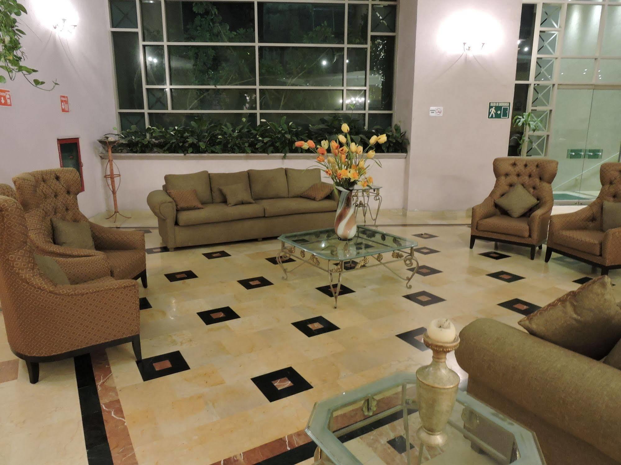 Hotel Quinta Cesar 산 후안 데 로스 라고스 외부 사진
